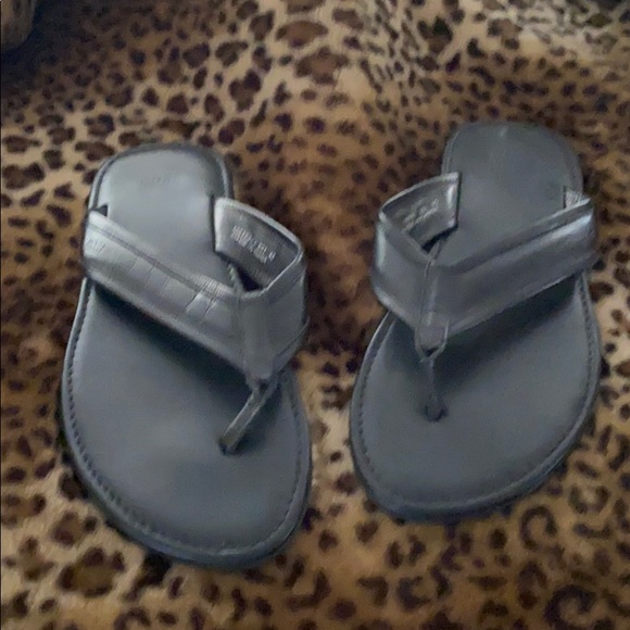 hugo boss men's leather sandals